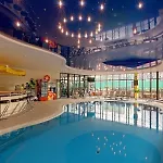 Hotel Holiday Inn Bratislava 4*