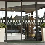 Holiday Inn Bratislava Hotel 4*