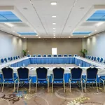 Hotel Holiday Inn Bratislava 4*