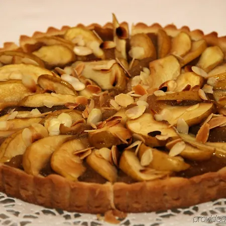 Hotel Holiday Inn Bratislava 4*