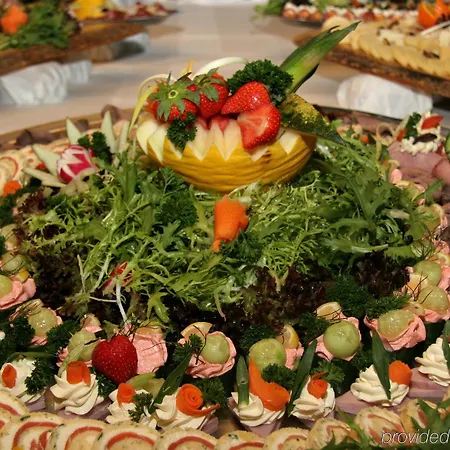 Holiday Inn Bratislava Hotel