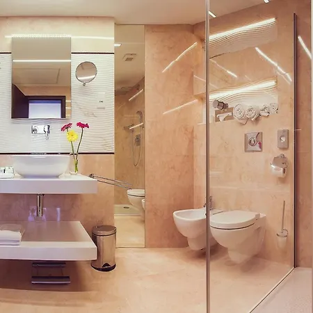 Holiday Inn Bratislava 4* Bratysława