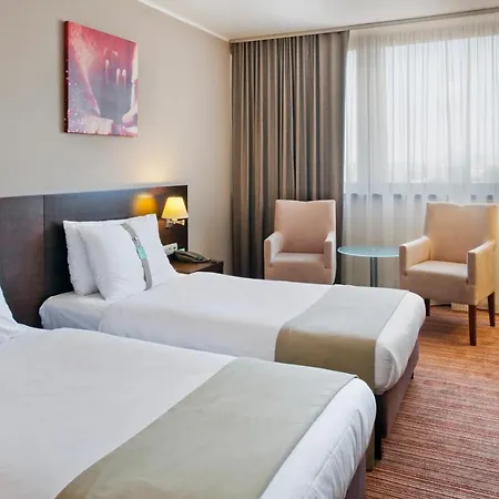 Holiday Inn Bratislava 4*