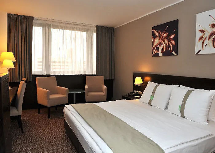 Holiday Inn Bratislava Hotel 4*