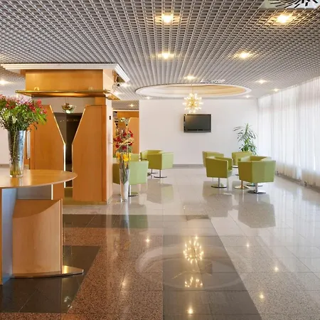 Holiday Inn Bratislava Hotel